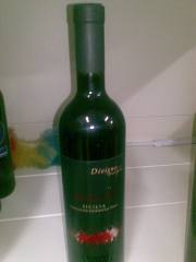 Wine Divigna (BLACK D'AVOLA) bottled the canteen social Castelvetrano (TP) - Sicily.