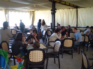 A pleasant Sunday afternoon in the cafeteria of Selinunte Déjà Vu
